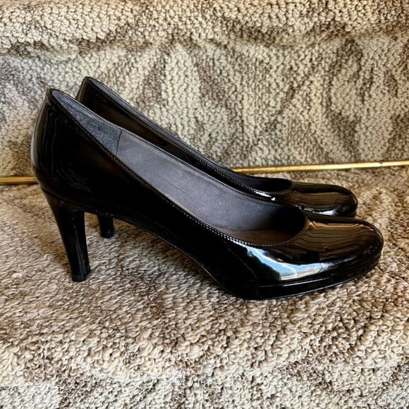 EEUC Stuart Weitzman Classic Black Patent Leather Platform Pumps Shoes Heels 8N - Picture 4 of 5